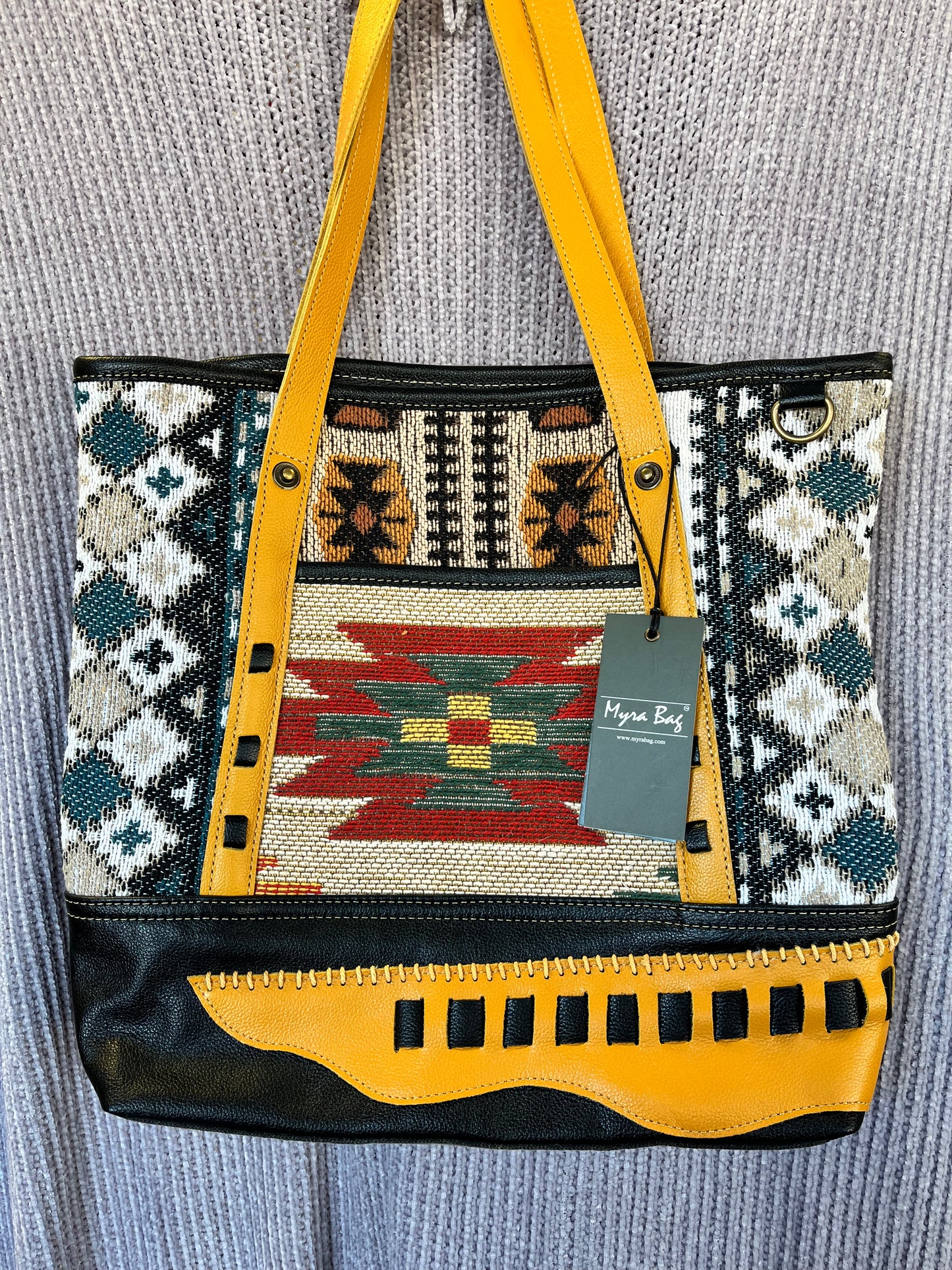 Myra Bag Zonta Mesa Concealed Bag