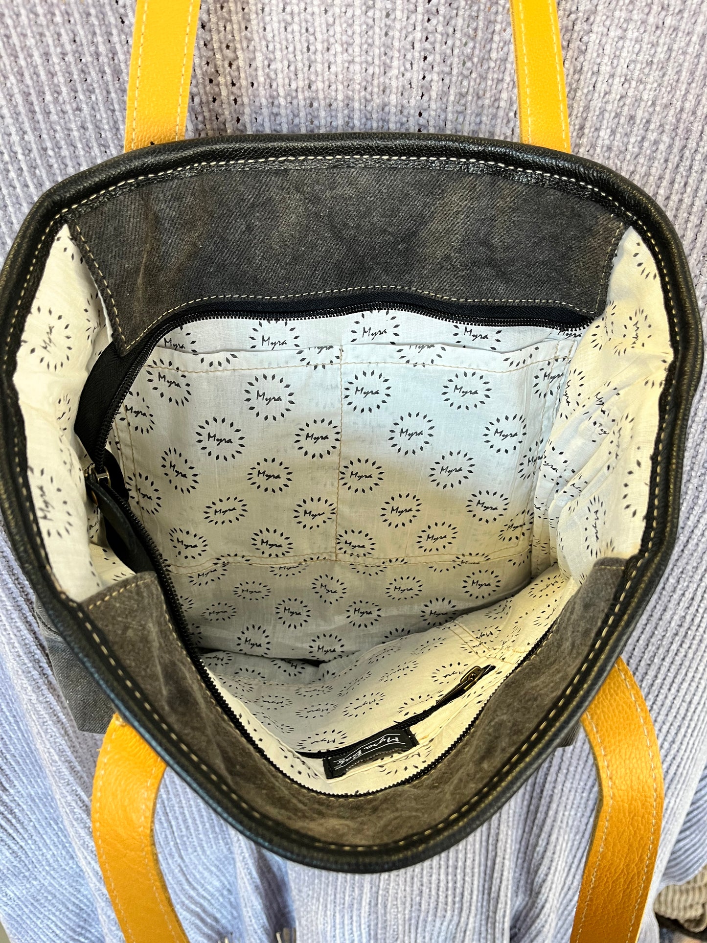 Myra Bag Zonta Mesa Concealed Bag